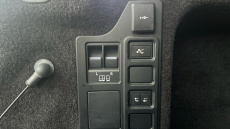 Land Rover Discovery 3.0 D300 R-Dynamic HSE 5dr Auto Diesel Station Wagon